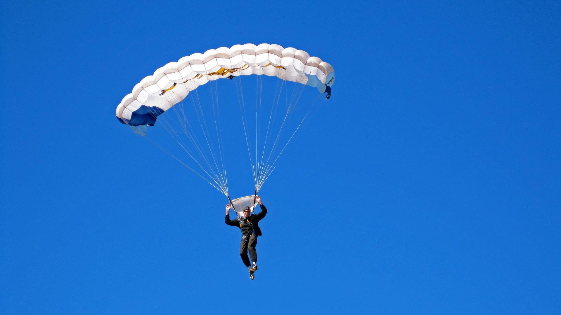 米兰体育在线-《PUBGMobile》“极限突击”全球总决赛，荣耀开启！