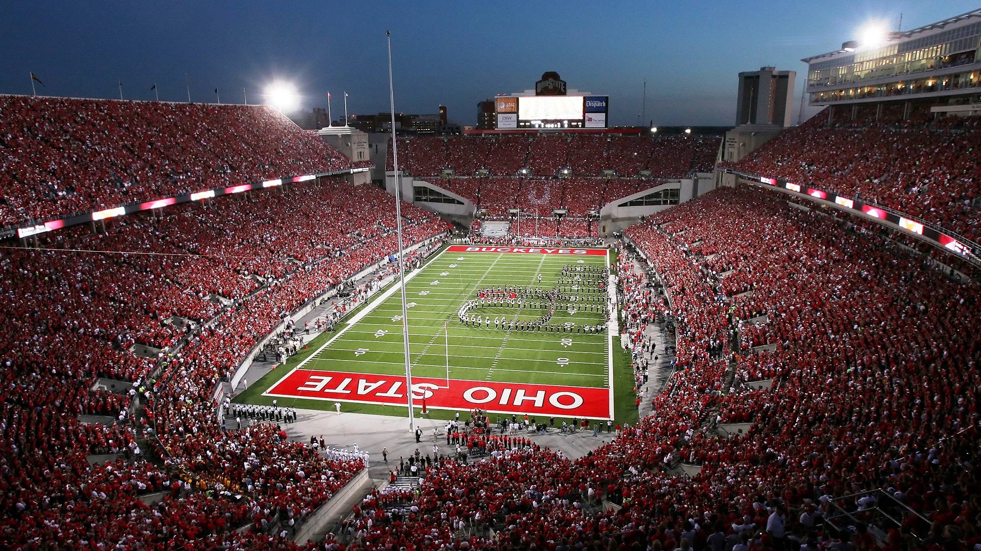 ac米兰官网-哲凯赖什是虐菜型前锋？费迪南德：能虐菜就够了啊